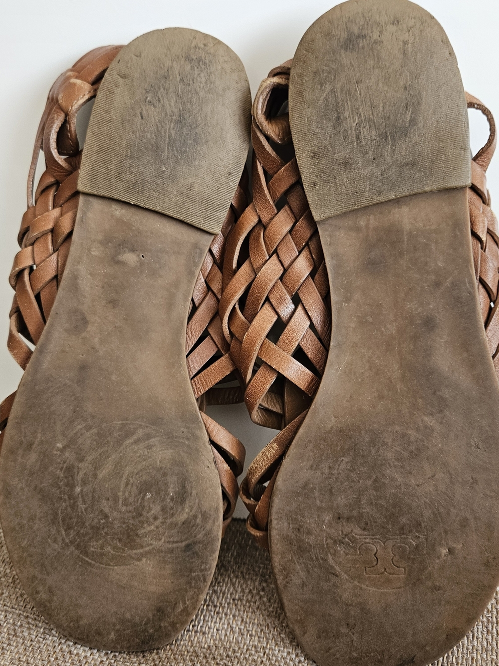 Tory Burch Woven Leather Sandals Brown. - Picture 3 of 9